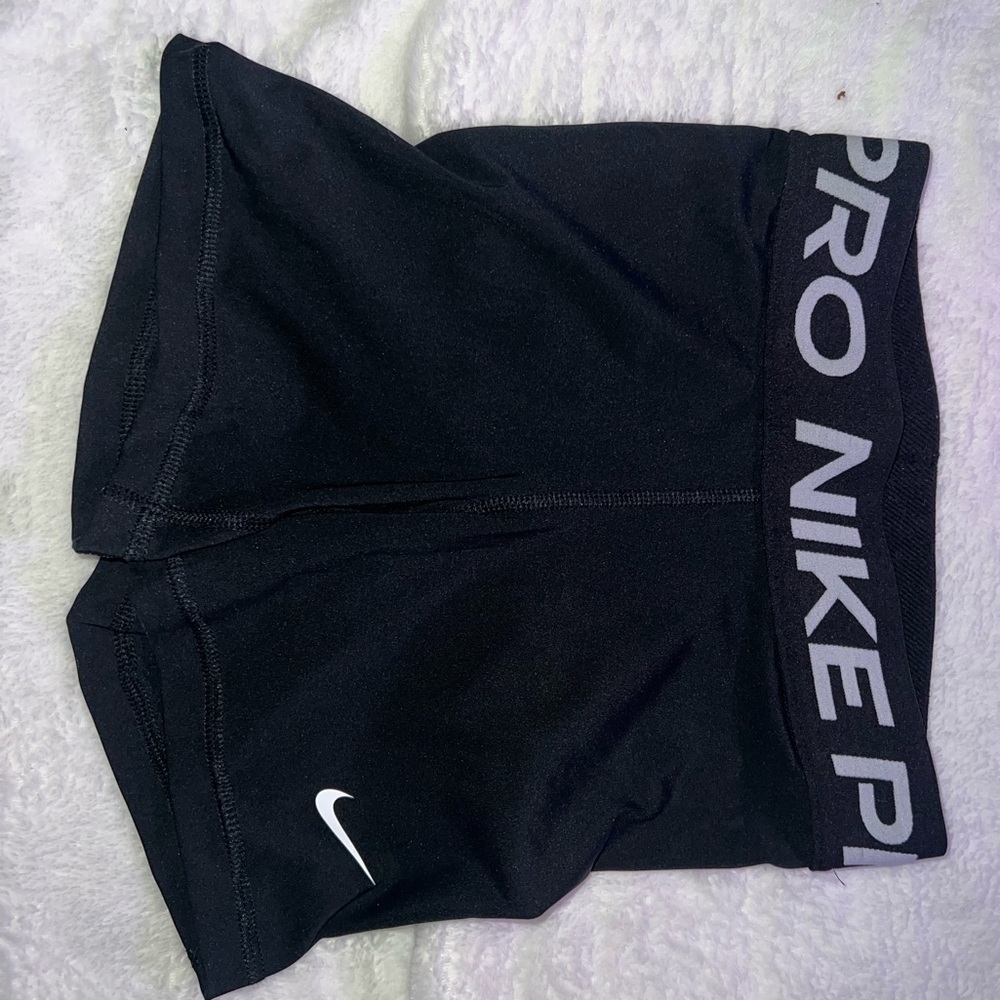 NIKE PROS